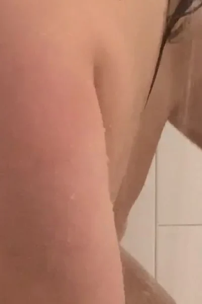 focus on my tits while i take my bath – Matchalatte