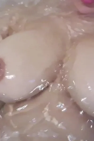 sexy australian model LeahGoesWilde plays with her big boobs in the jacuzzi