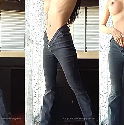 thai sexy model Ploytigerstam twerk in trouser huge tits