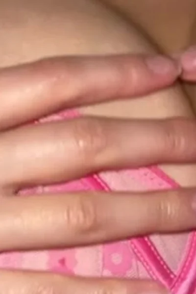 bad girl Briddy Li plays with her big boobs onlyfans leak