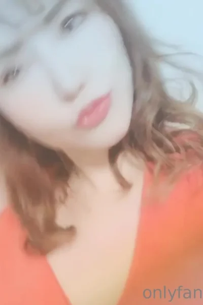 Anri Okita shows off her amazing boobs to her fans