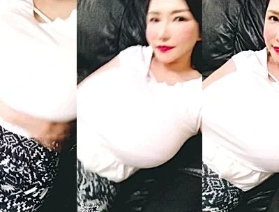 Anri Okita undresses to show off her amazing body leaked video
