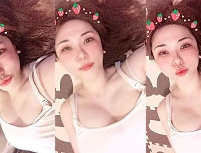 Anri Okita is having so much fun showing and touching her boobs leaked video