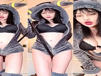 nasty wet bitch Hidori Rose grab and squeeze her nipples hard till she cums, leaked video