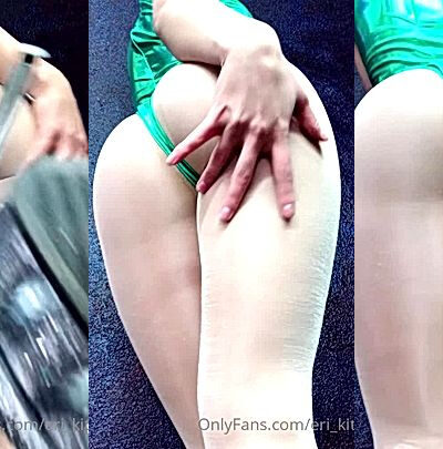 seyx freak Eri Kitami turn around, grab her ass cheeks adn play with herself slow and steady