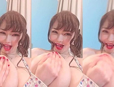 Anri Okita is having a great time showing off her amamzing tits to her fans