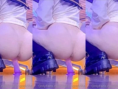horny asian chick Potato godzilla masturbating with her new shoes