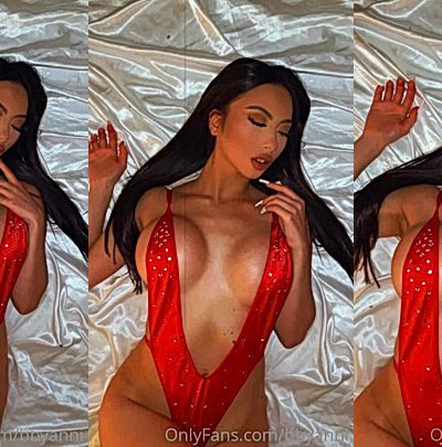 hrony canadian goddess  Bbyannilays on the bed and shows off her sexy body for the cam, onlyfans leak