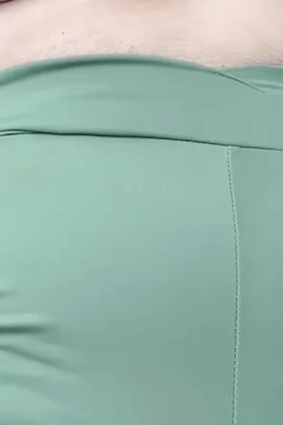 busty teen babe Sarah Lee flashes on boobs on cam just for you till you cum