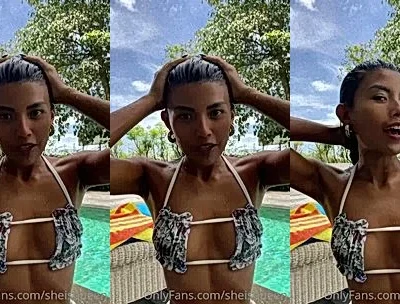 wet sexy onlyfans model Tita Sahara shows of her big tits in lingerie